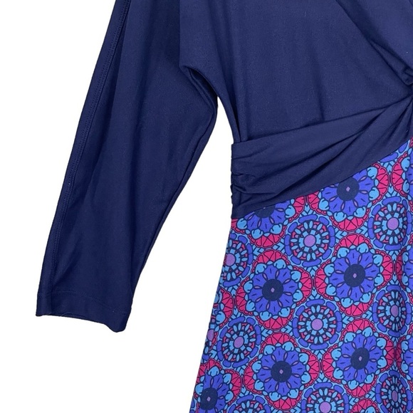 Title Nine Dress Small Twist Front Geometric Print Fit Flare Knee Length Stretch - Picture 3 of 10